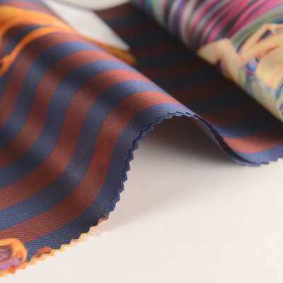 URJ-025 Made In Italy Cupra 100% Printed Lining A Classic London Striped Pattern With A Woman On It TCS Sub Photo