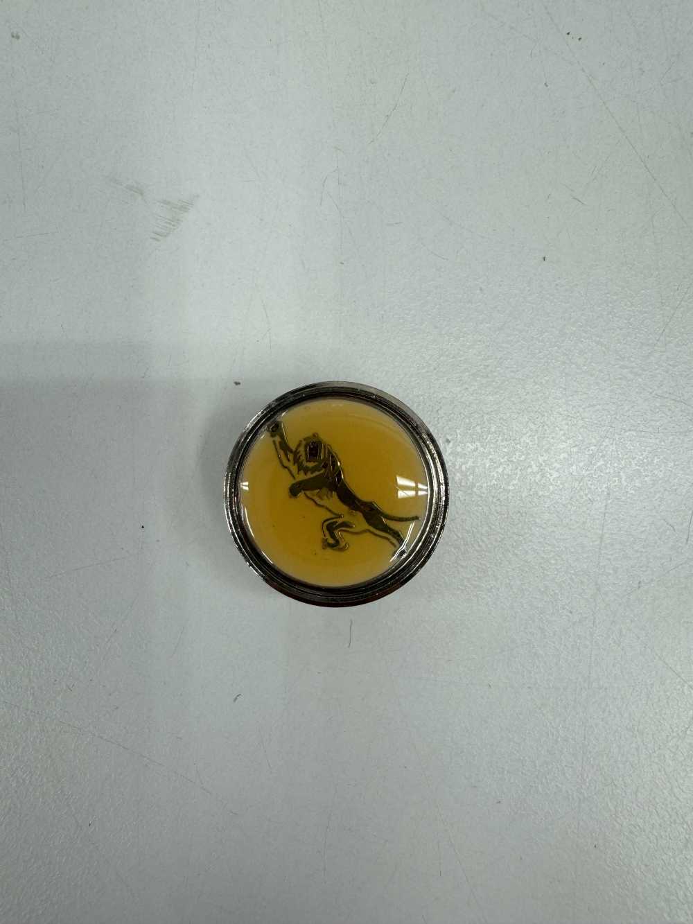 300 Made In Japan Metal Buttons For Suits And Jackets Tiger Pattern Yellow And Gold