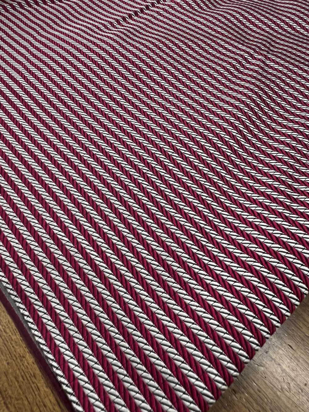 AI-14 Silk Jacquard Horizontal Stripes Wine Red X Silver [outlet][Textile] Yamamoto(EXCY)