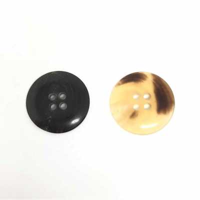 Original Buffalo Horn Four-hole Button