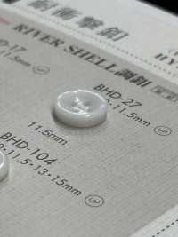 BHD27 DAIYA BUTTONS Impact-resistant Four-hole RIVER SHELL-like Polyester Button DAIYA BUTTON(DAIYA BUTTON) Sub Photo